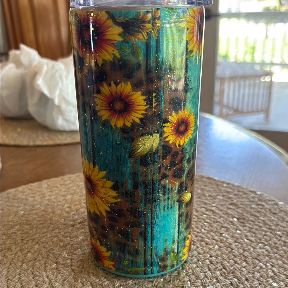Sunflower Tumbler with Lid - Picture 5 of 5